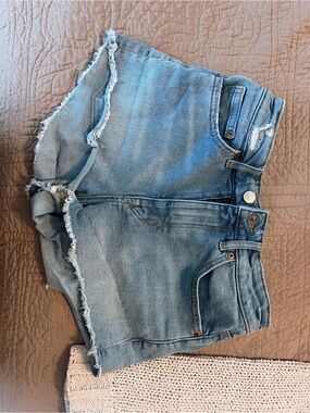 H&M Light Blue Frayed Hem Denim Shorts